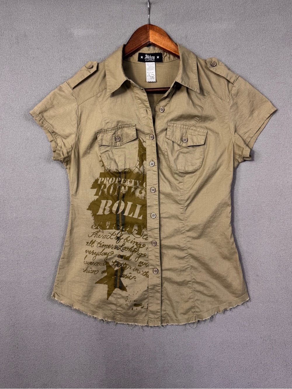 Abbey Dawn by Avril Lavigne, Short Sleeve Button, Rock n’ Roll, Juniors XS